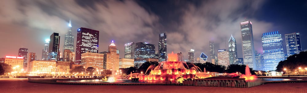 Buckingham Fountain at night